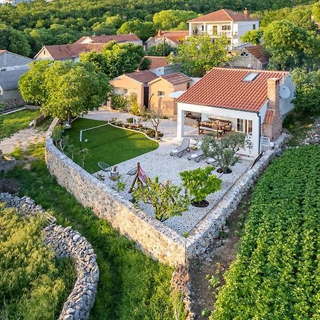 Holiday Home - Villa Thorak Anić エクステリア 写真