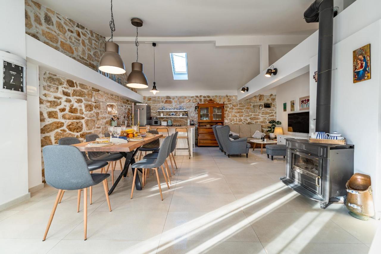 Holiday Home - Villa Thorak Anić エクステリア 写真