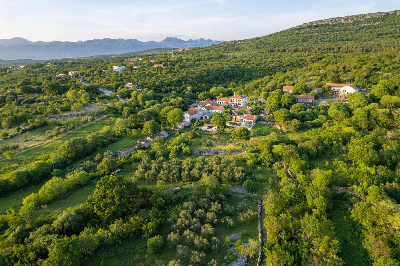 Holiday Home - Villa Thorak Anić エクステリア 写真